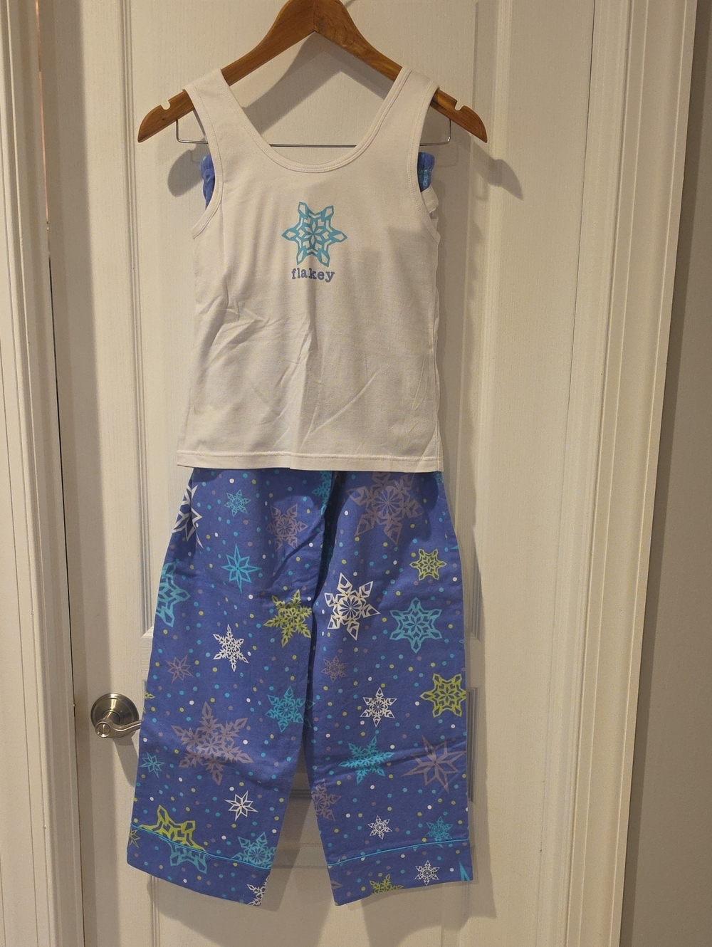 NWOT Pajamagram Flakey White & Blue Set